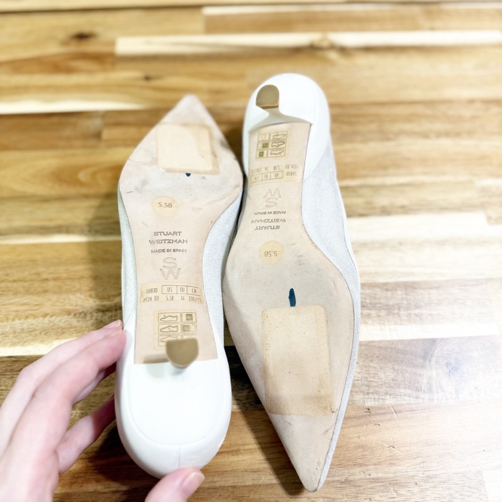Stuart Weitzman Eva 50 Pump Pointed Toe White Sparkle Kitten Heels $525 MSRP 5.5 - Picture 11 of 15
